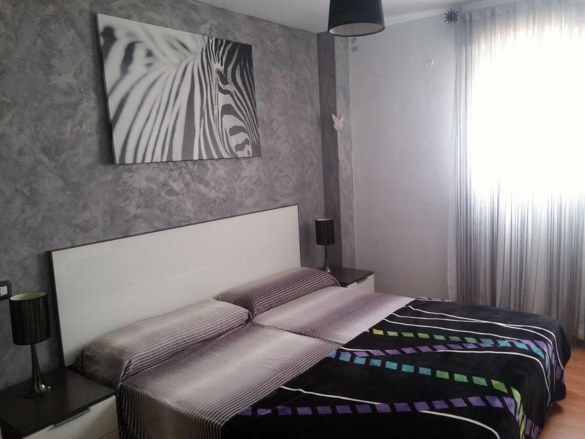 Piso Centrico, Amplio, Luminoso Y Familiar, Con Garaje Segun Disponibilidad San Cristóbal de La Laguna Exterior foto